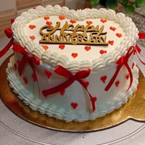 love heart dark  chocolate cake