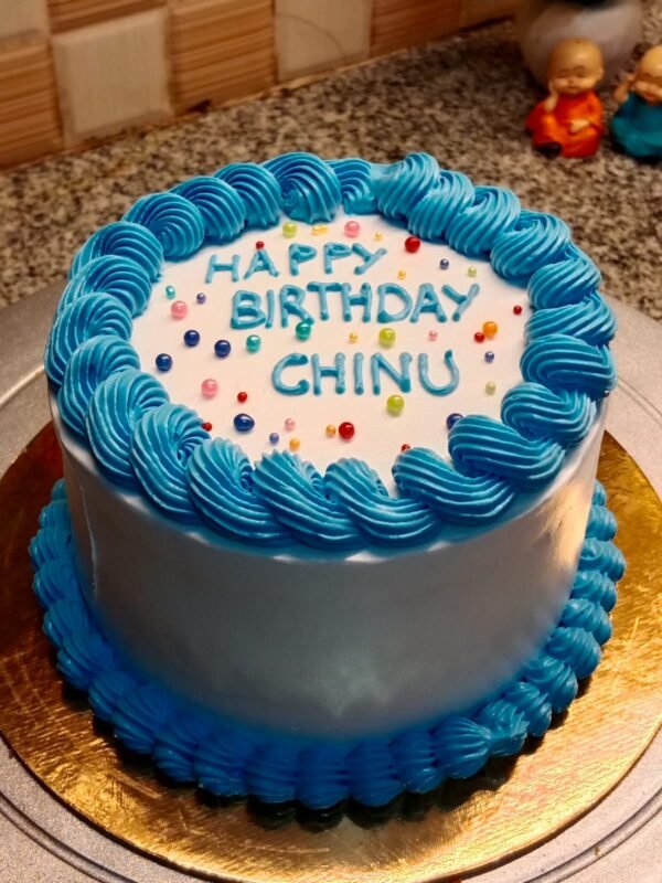 Vanilla with choco chips Cake